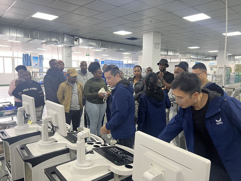 綿陽非洲留學生團參訪我司工廠，共促中外國際交流與商務合作新篇章！5.jpg